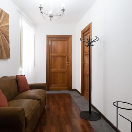 Italianway - Barberini Elegantia Apartments Roma Zimmer foto