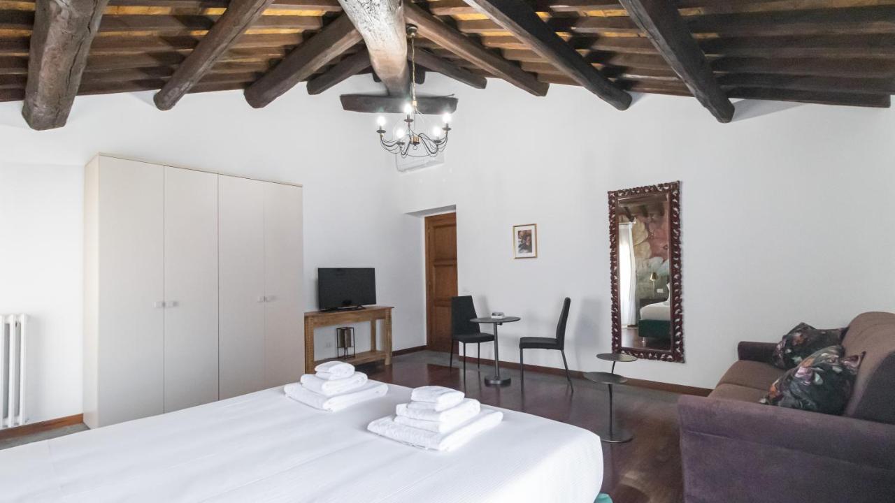 Italianway - Barberini Elegantia Apartments Roma Exterior foto